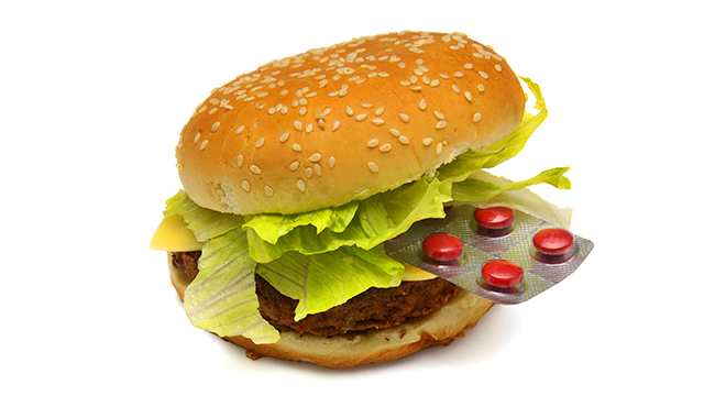 antibioticos em hamburguer